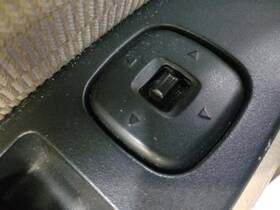 641-50840l Driver Left Front Door Switch Drivers Mirror Fits 04-09 Mazda 3 390316