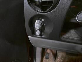 659.gm2j04 Aztek 2004 Dash/interior/seat Switch 275471