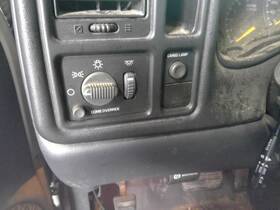 659.gm8m00 Silvrdo15 2000 Dash/interior/seat Switch 244487
