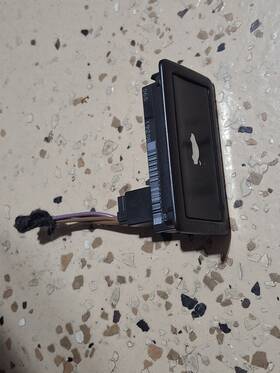 3d0959831c Audi 2007-2015 Q7 A6 A8 Trunk Tailgate Close Button Switch 3d0959831 Oem