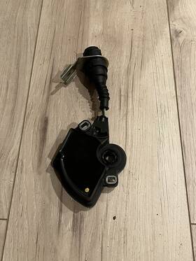24301423106 Bmw 1997 1998 1999 E39 528i - Neutral Safety Switch Eaton
