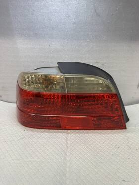 268009 Bmw 2001 740 Left Dirver Side Rear Brake Tail Light Oem D2-50