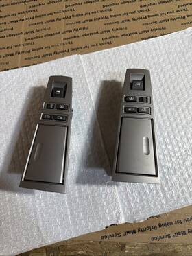 61316919880 Bmw 02-08 E65 750i 760i 745li Rear Door Window Curtain Switches Pair Left/right