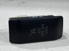 61316977788 Bmw Bag Light Off Indicator E60 E61 528i 530i 545i 535i 550i E63 E64 645 X3