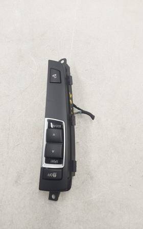61319202935 Bmw 2011 - 2018 X3 Center Console Multi Switch Oem 9240294