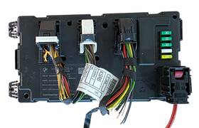 6135-9374508 Bmw 12-19 F22 F30 F32 F34 F36 F80 F82 Rear Electronic Body Fuse Control Module