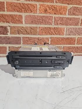 Bmw 6583913844901 06-07 Oem E90 E92 325i 328 330 335 Radio Navigation Ccc Dvd 9138449