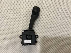 8363664 Bmw 2001-2006 330 E46 X3 Z4 Steering Wheel Windshield Wiper Switch Oem