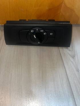 549549533 Bmw 9132421 E90 E91 E92 3 Series Hazard Warning Switch Button