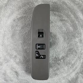 25811579 Buick 06 07 Rainier Front Passenger Power Window Switch Heated Seat Oem