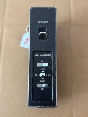 815-1253 Cadillac 10247634 1993-1996 Fleetwood Front Door Rh Power Switch
