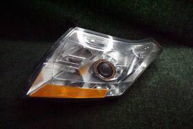 Cadillac 20916372 2014 15 16 Srx Headlight Right Passeneger Side Oem20916372
