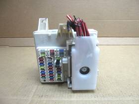 20931504 Cadillac 11 2011 Cts Interior Cabin Fuse Box Relay Junction Block