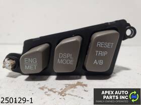 25662883 Cadillac Oem 2001-2004 Seville 4.6l Computer Reset Control Button