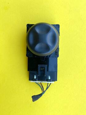 25802502 Cadillac 2014-2019 Cts Front Right Or Left Side Seat Lumbar Switch Oem