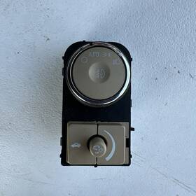 25820354 Cadillac 06-11 Dts Headlight Switch Dash Mount With Trunk Release Int. Dimmer Oem