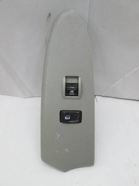 15857676 Chevrolet 2002-2005 Chevy Trailblazer Passenger Window Switch And Bezel 03 04 Oem Gray