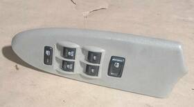 15857716 Chevrolet 2006-2009 Trailblazer Driver Front Master Door Switch Oem