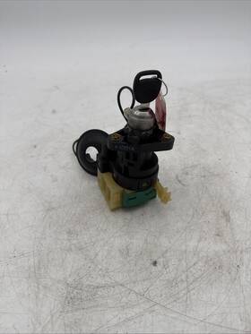 633-295 Chevrolet 97-04 C5 Dash Mounted Oem Ignition Lock Switch Cylinder Shift Key Assembly