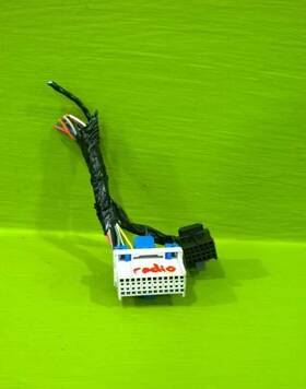 638.gm1q03 Chevrolet 03 Impala Radio Pigtail Wire Harness Oem 3631-6