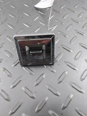 641.gm1p82 Chevrolet Impala 1982 Door 5 Pin Window Switch