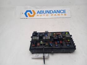 646-01622 Chevrolet Fuse Box Relay Block Panel For Cruze 2012 -2014 Pn 96982033
