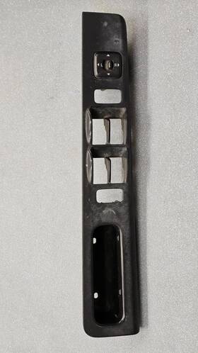 658-4d44 Chevrolet 04-12 Colorado Left Driver Master Power Window Control Switch Door Lock Black