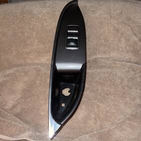 84025542 Chevrolet 2016 2017 2018 Mailbu Driver Left Side Window Switch Oem 490
