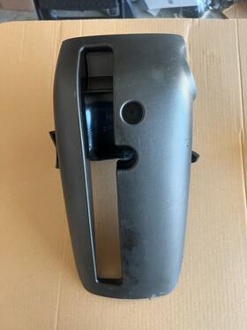 84748143 Chevrolet 2018 Silverado 3500 Steering Column Shroud Trim Cover Oem