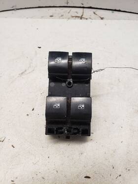 95460072 Chevrolet Sonic 2012 Front Door Switch 1449023