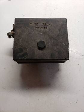 12193854 Chevrolet Truck S10pickup 1998 Fuse Box Engine 1331276