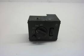 15194803a41744180 Chevrolet Truck 2005 05 Silverado 1500 Headlight Switch Oem