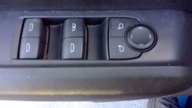 641-10877l Chevrolet Truck Driver Front Door Switch Drivers Mirror And Window Fits 23-24 Colorado 2447223