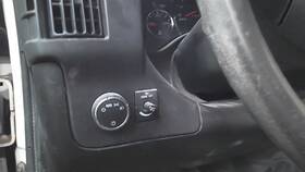 659.gm8t08 Chevrolet Truck Dash Mounted Headlamp On/off Switch Express15 2008 Dash/interior/seat 176