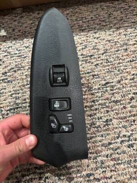 25811596 Chevy 2006-2009 Trailblazer Passenger Power Window Switch Black