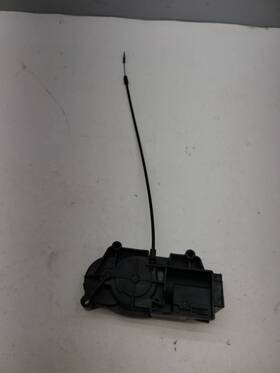 L0075766 Chevy 2007-2013 Suburban Middle Row Seat Release Motor Oem