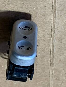 A1938200110 Chrysler 2005-2008 Crossfire Convertible Top Switch Oem 1938201110