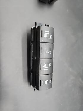 P-68141126 Chrysler Oem 2009-2014 Volkswagen Routan 3.6l Door Lock Controls Liftgate Switch X39-52