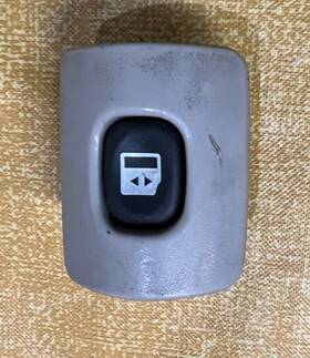 28281400 Dodge 11-17 Caravan Passenger Power Sliding Door Switch Button Rh B56