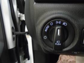 659.ch2d15 Dodge Dart 2015 Dash/interior/seat Switch 1730899
