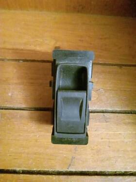 04602345af Dodge/chrysler 04-05 Left / Right Rear Window Switch Oem