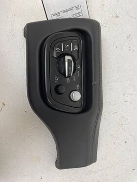 36a941531 Exotic Vehicles 2016-2020 Bentley Bentayga Headlight Switch Assembly Black Leather Trim Panel