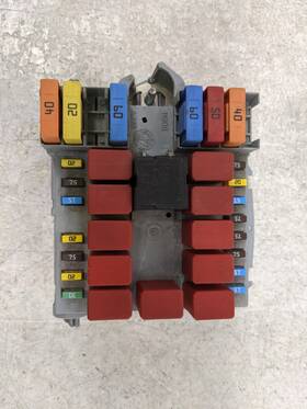 1367671080 Fiat 2006 Ducato Fusebox Fuse Box Relay Module M44dy