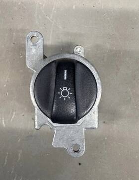 F4sb-11654-ac Fomoco 1994-1997 Ford Thunderbird Mercury Cougar Dash Headlight Switch Knob Headlamp Oe