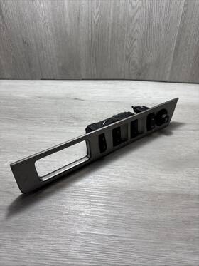 Fl1t-14540-aaw Fomoco 2015 - 2017 Ford Expedition Silver Left Power Window Switch Oem