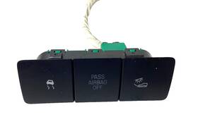 9s4t-13d734-baw Ford 2008-2011 Focus Ambient Lighting And Traction Control Switch
