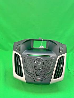Bm51-18c858-jw Ford 2012-2013 Focus Hatchback Front Dash Radio Controls With Ac Vents Oem