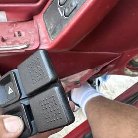 E7zb-13a350-bc Ford 1987-93 Mustang Gt Convertible Top Hazard Warning Light Switch Fox Body