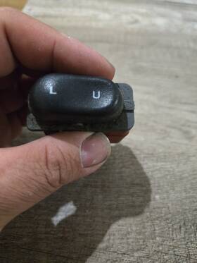 Ford F65b-14963-ac F150 F250 F350 Expedition Right Front Door Lock Switch Oem