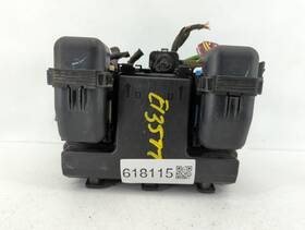 Hg9t14d068ac Ford 01 2017-2020 Fusion Fusebox Fuse Box Relay Module Fj3jl